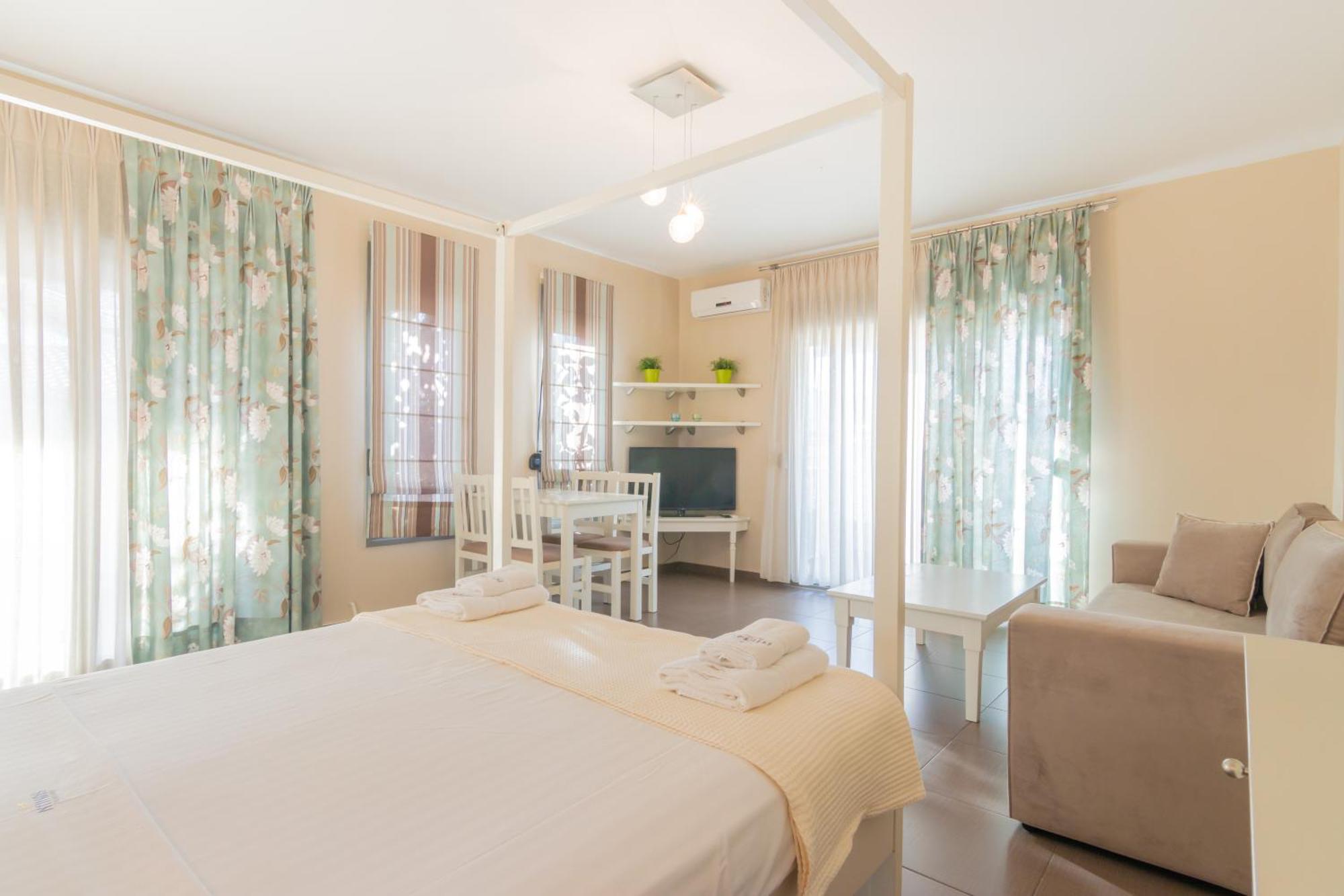 Ntinas Filoxenia Hotel & Spa สกาลา โปเตมิอัส ภายนอก รูปภาพ